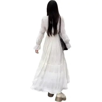 The Temptation Of The Muse Long Sleeved Dresses Women's White