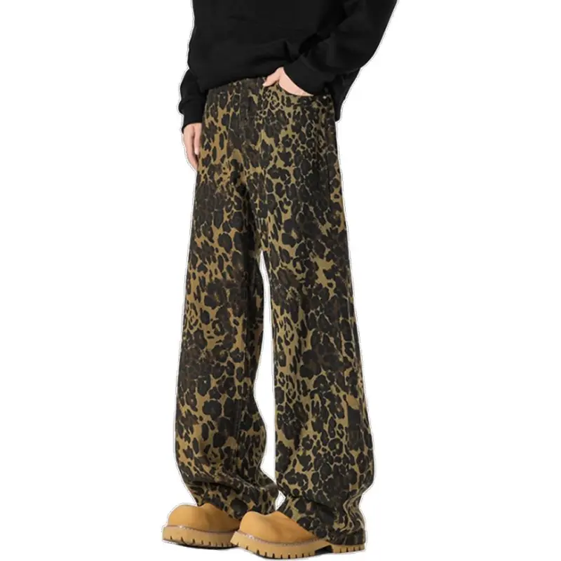 DARK HORSE Jeans Unisex Leopard Print-1