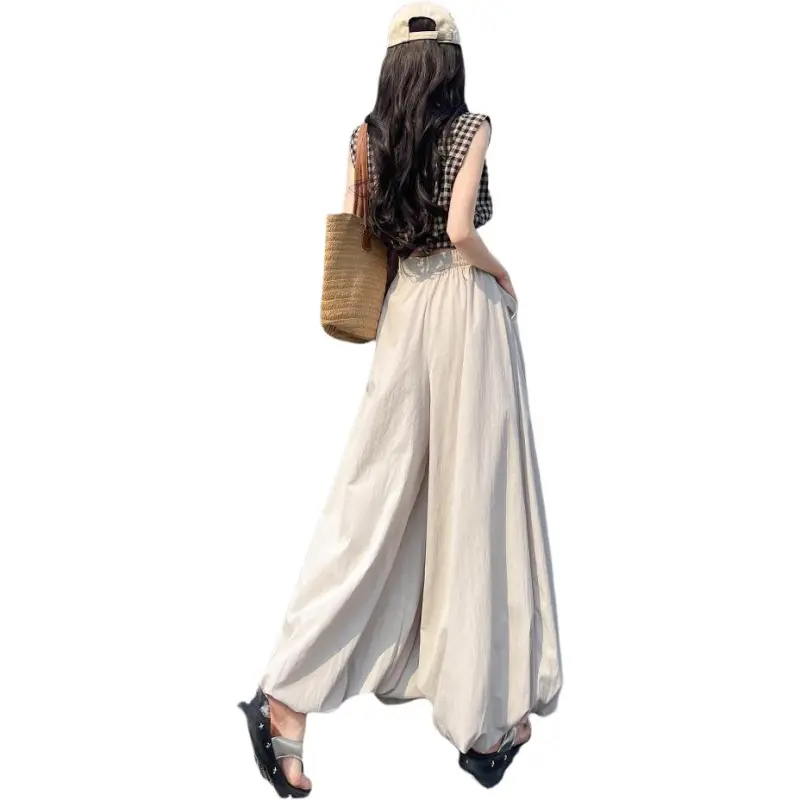 Flowers In Water Casual Pants Women's-2