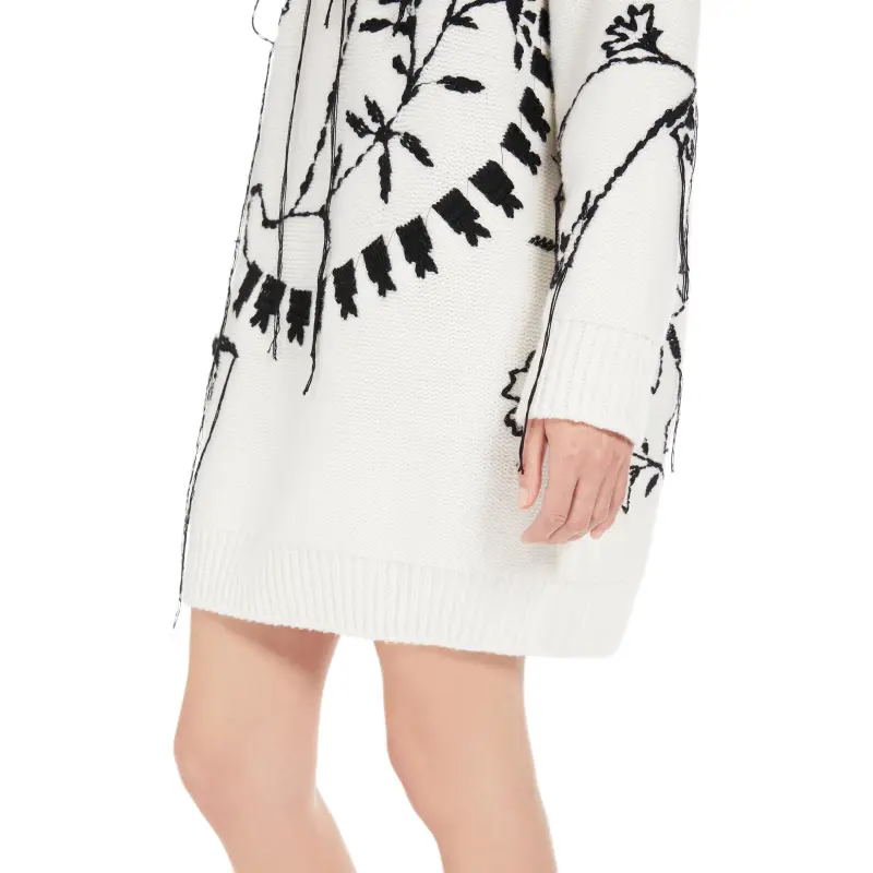 MaxMara Embroidered Crewneck Long Sleeved Dress-4