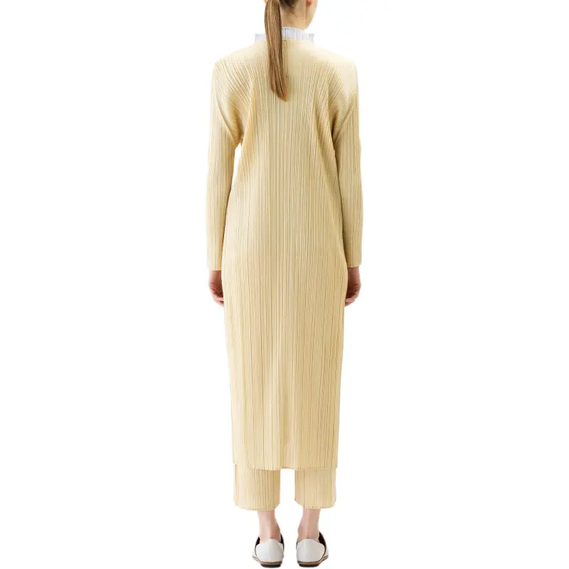 PLEATS PLEASE ISSEY MIYAKE Merry Bicolor Coat-3