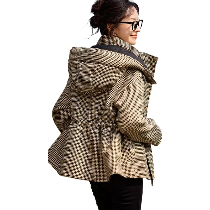 Mo Han Yi Mei Puffer Jacket Women's Khaki-1