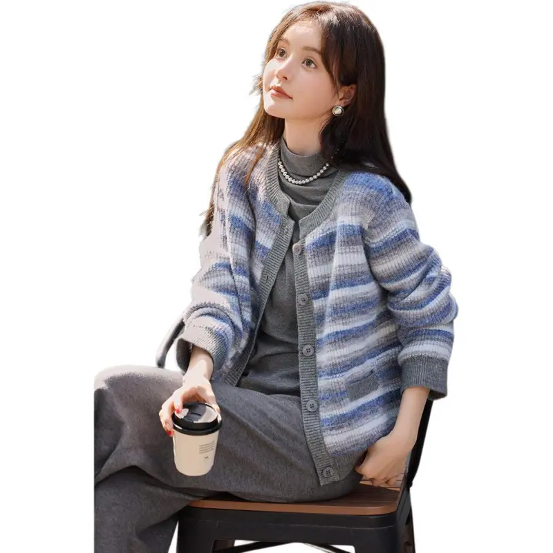 Mo Han Yi Mei Knitwear Women's Blue Gradient-3
