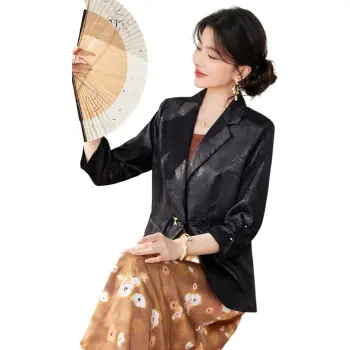 Like The Age Of Water Velvet feel Coat Women's Black