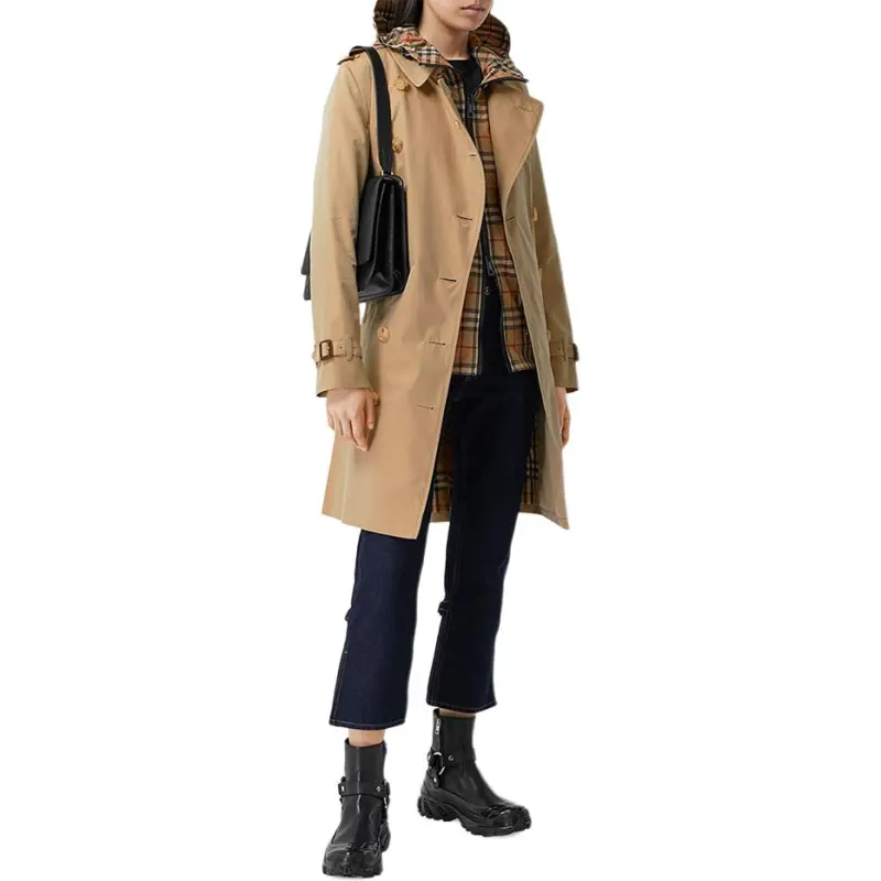 Burberry Button Detailed Kensington Trench Coat-4
