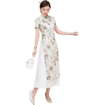 Yi Mengyuan Short Sleeved Dress Women's Image Color