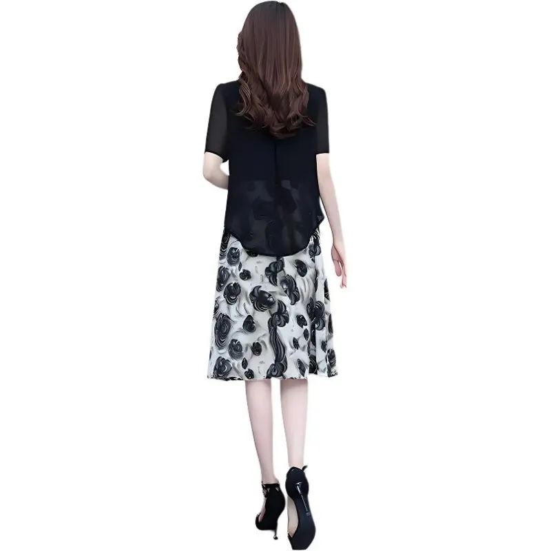 Flowers In Water Short Sleeved Dress Women's-1