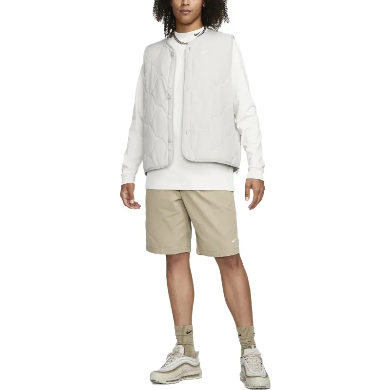 Nike Life Men's Pleated Chino Shorts-2