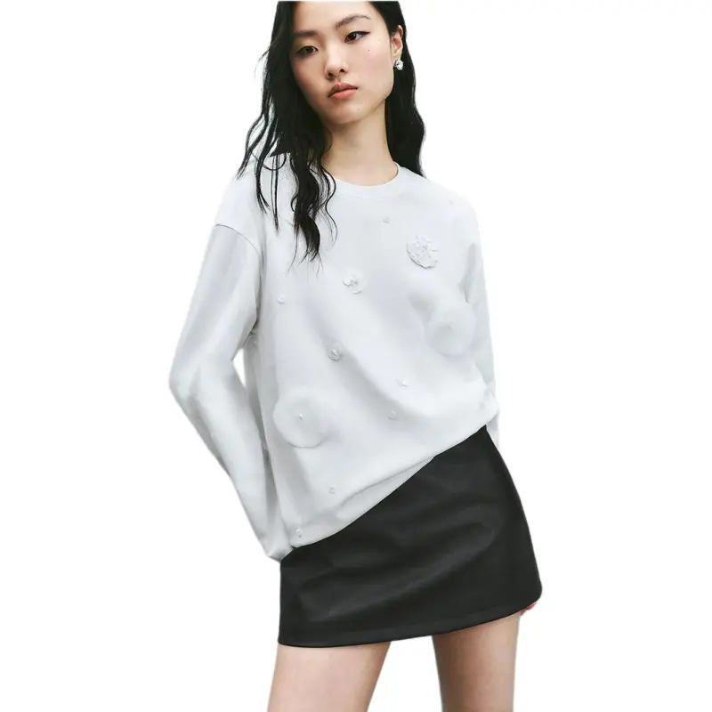 URBAN REVIVO T Shirts Women's White-3