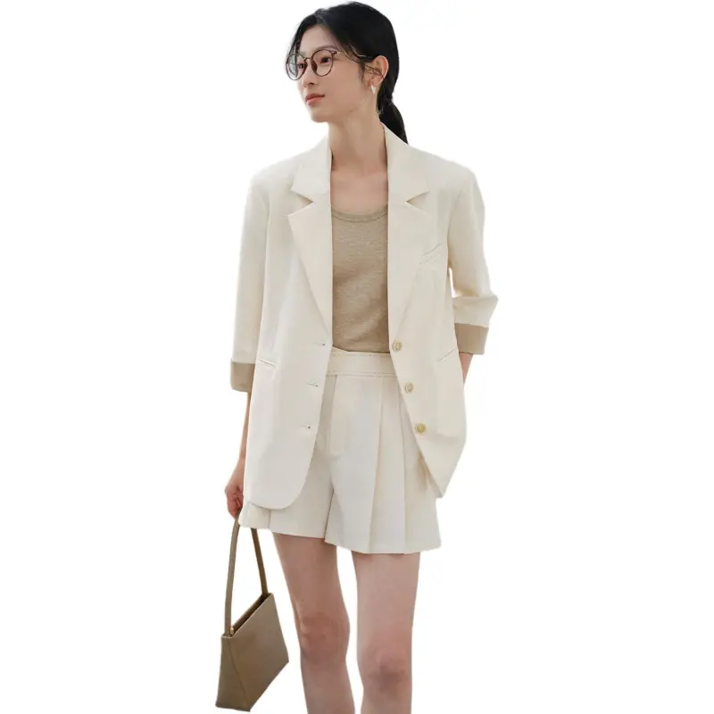 WHITEALLUSION Casual Shorts Women's Beige-4