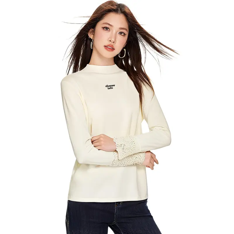  CHOCOOLATE T Shirt Women's Cream White-4