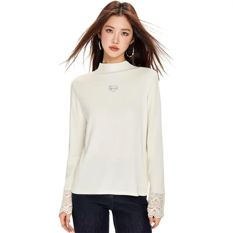  CHOCOOLATE T Shirt Women's Cream White-4