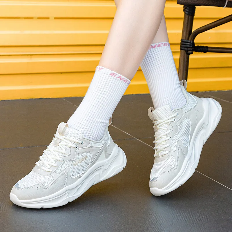 361° Cushioning Lightweight Low Top Casual Running Shoes Women's White-4