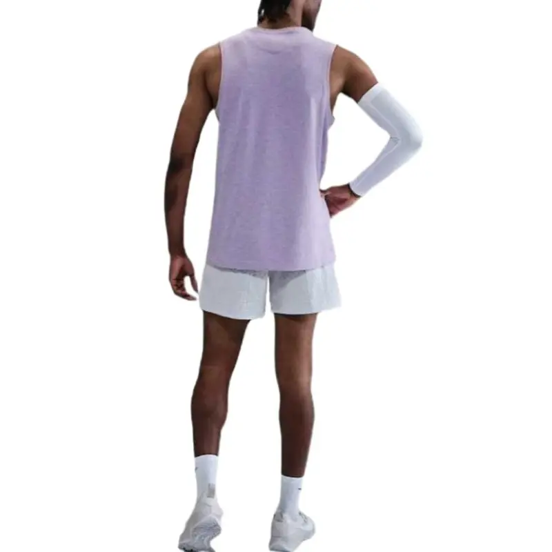 Nike Primary Men's Dri FIT Versatile Tank-3