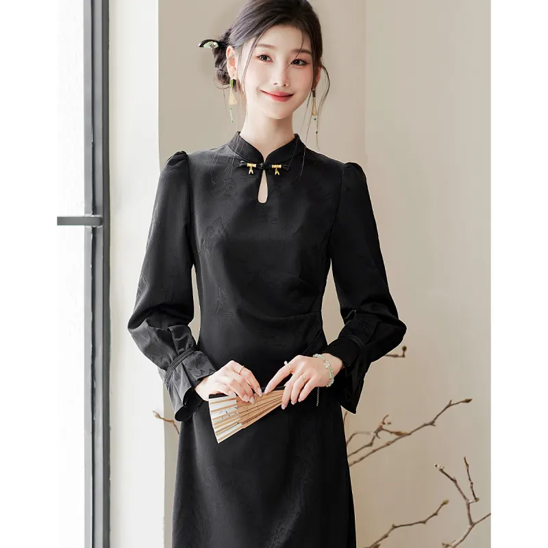 Like The Age Of Water Long Sleeved Dress Women's Black-1