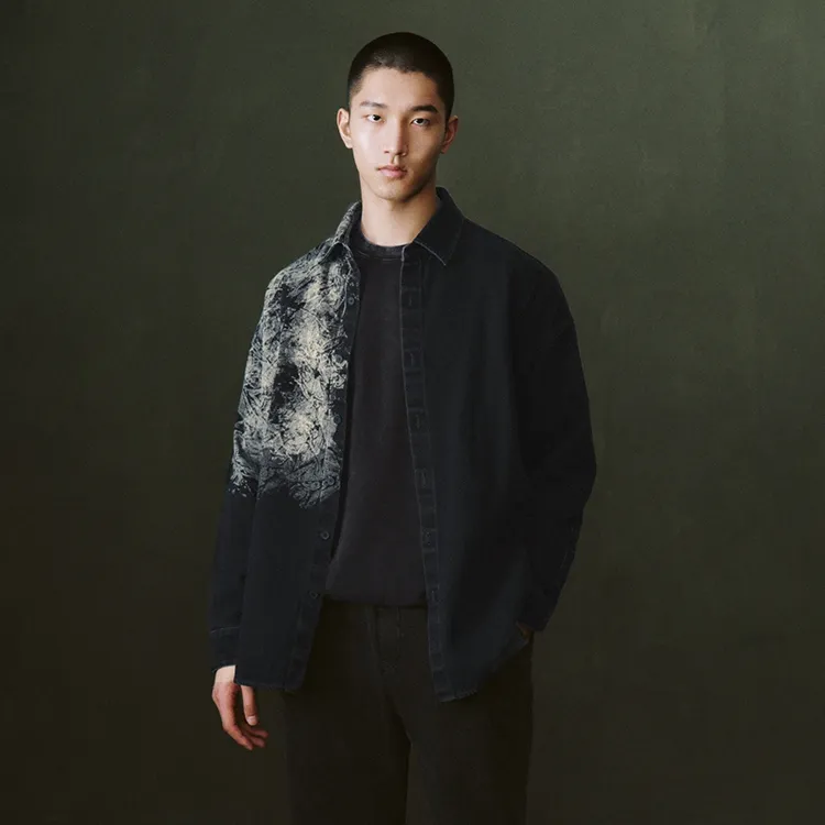 URBAN REVIVO Shirts Men Jet Black-2
