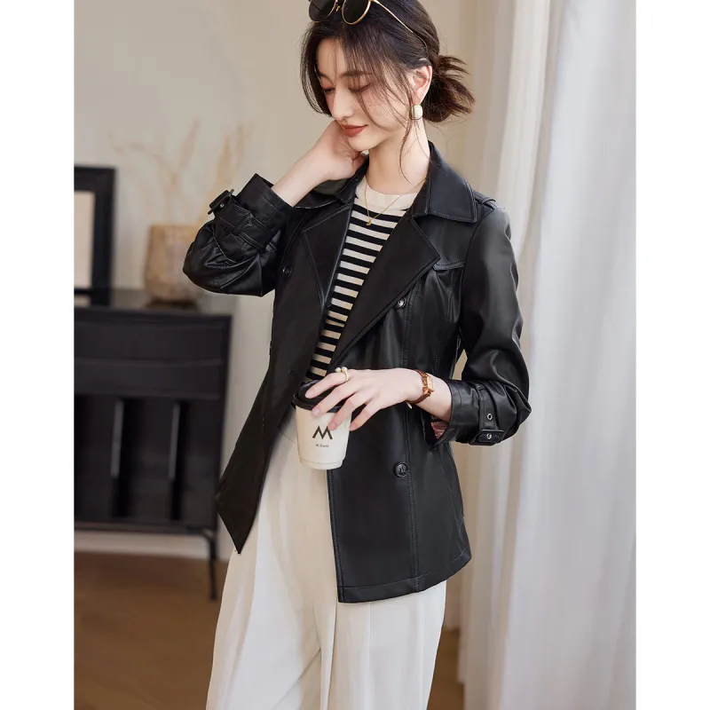 Like The Age Of Water Velvet feel Coat Women's-2