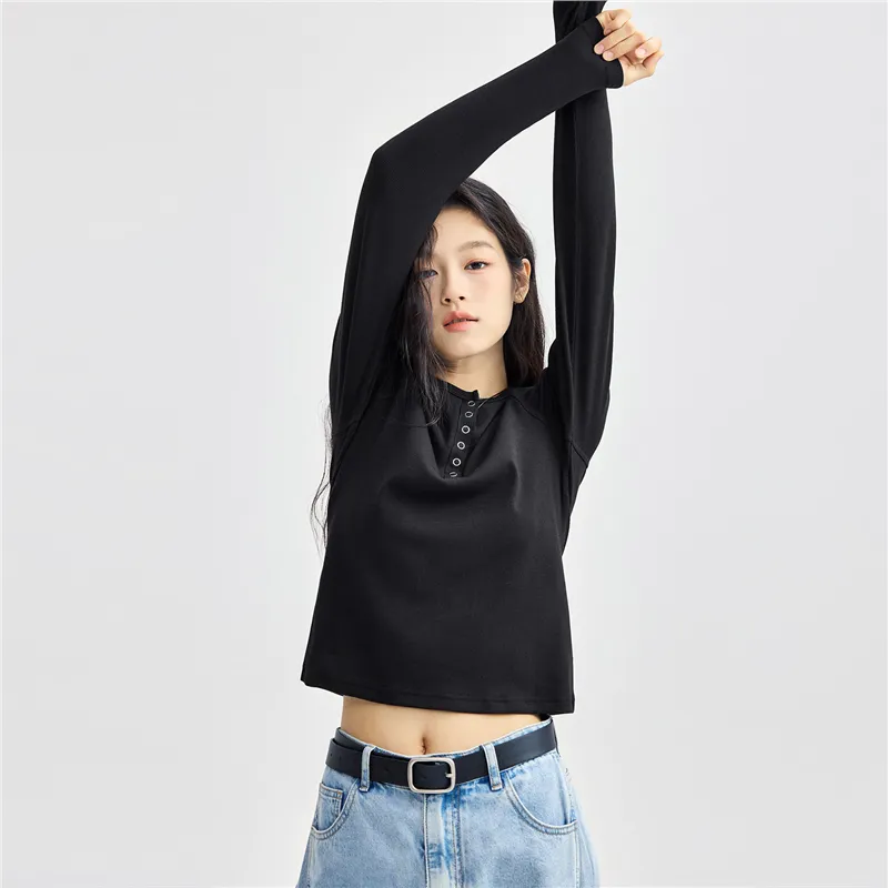 UNIQLO T Shirts Women's-14