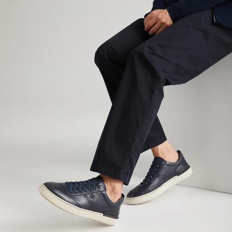 Clarks Low Top Skateboard Shoes Men's Marine Blue-5