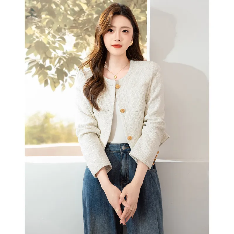 Like The Age Of Water Cropped Coat Women's White-0