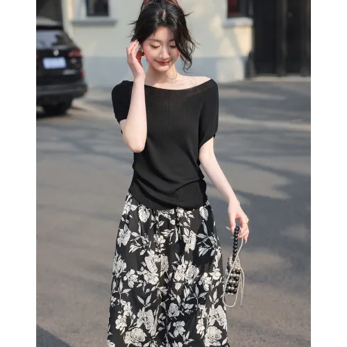 Like The Age Of Water Skirt Set Women's Black