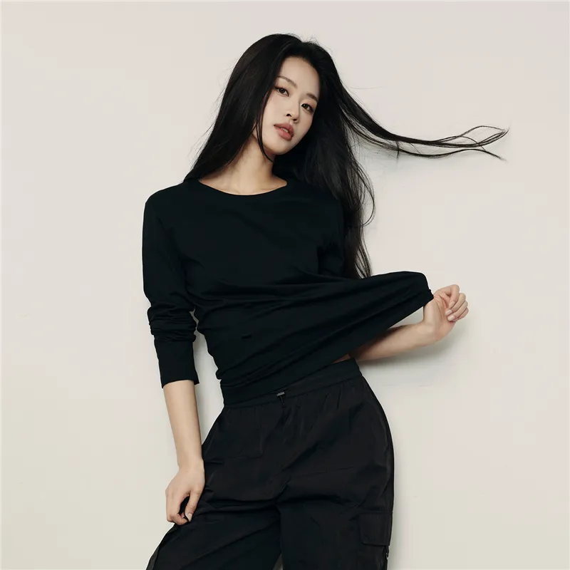 UNIQLO T Shirts Women's-13