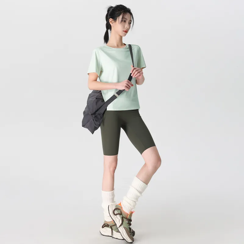 La Chapelle Women's Undershirts-9