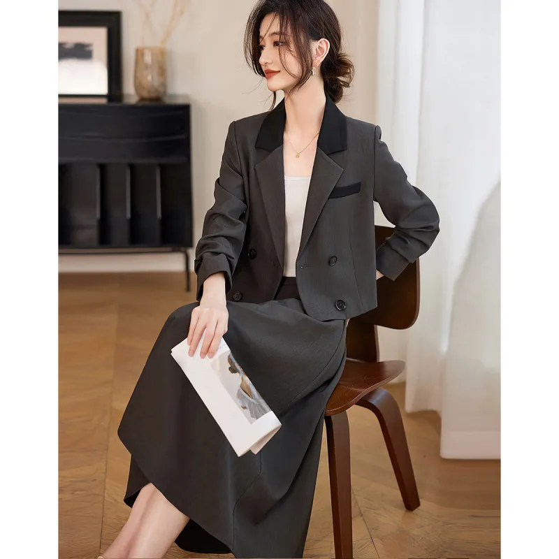 Like The Age Of Water Long Sleeved Dress Women's Gray-2