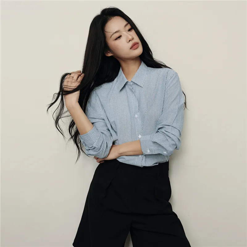 UNIQLO Shirts Women's-27