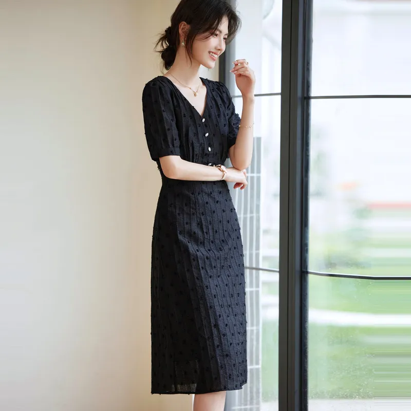 Still Quiet Short Sleeved Dresses Women's Black-2