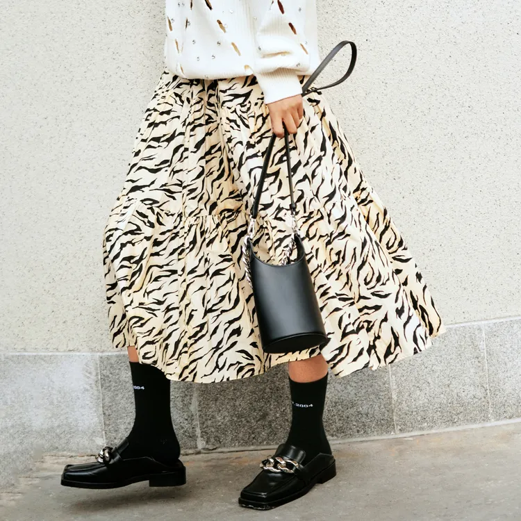 MOCO Casual Long Skirt Women's Two Tone Tiger Print-4