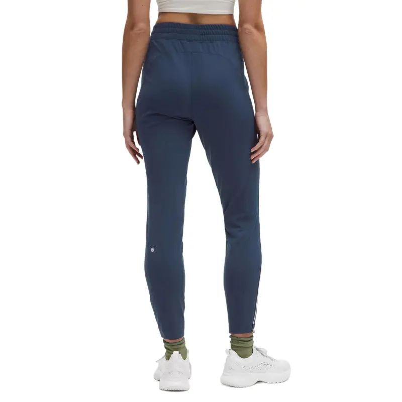 Lululemon Everlux™Slim Fit High Rise Track Pant Knitted Sweatpants Women's-1