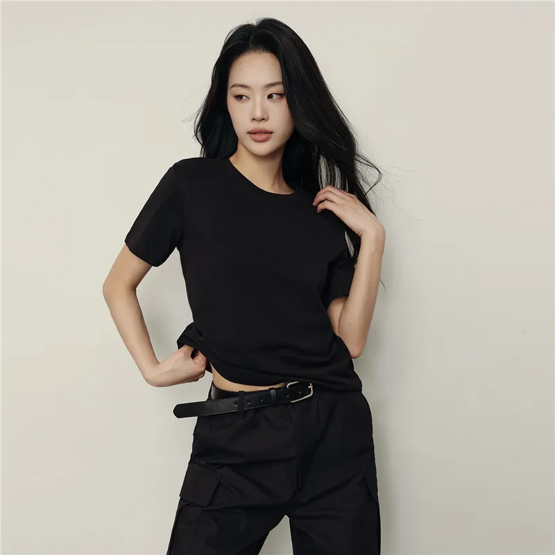 UNIQLO T Shirts Women's-11