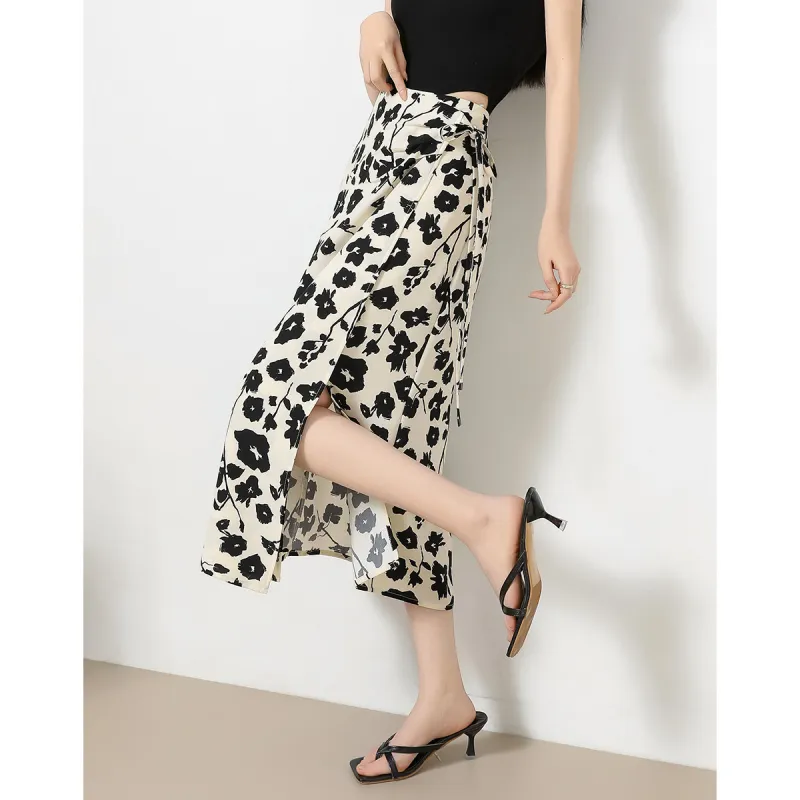 Like The Age Of Water Casual Long Skirt Women's Apricot-1