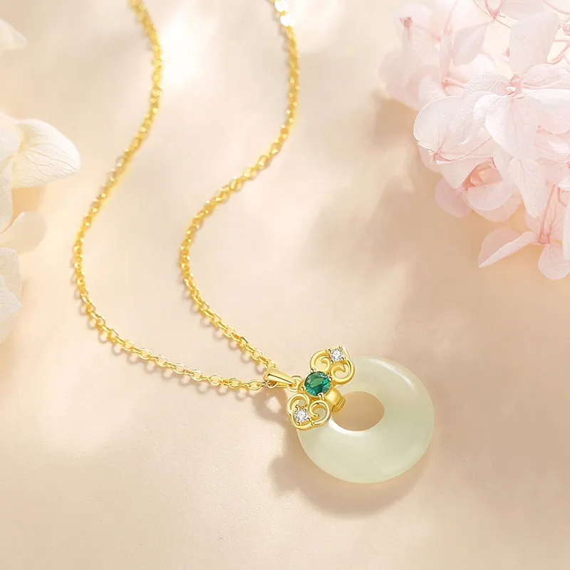 Royal Heaven's Choice Necklaces Pale Greenish White Jade Unisex-2