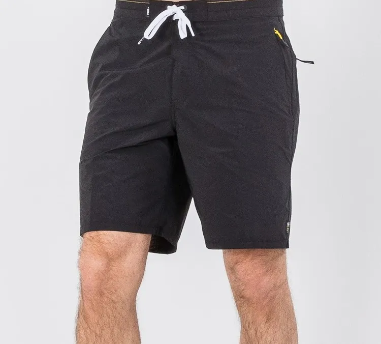 Vans VOYAGE TRUNK NATIONAL GEOGRAPHIC Casual Shorts Men Black-2
