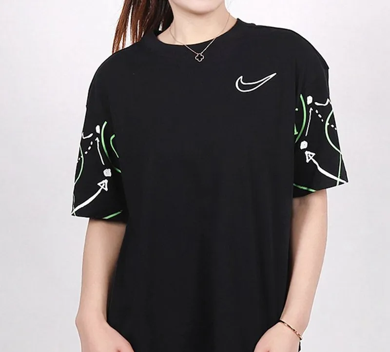 Nike T Shirts Women's Black-2