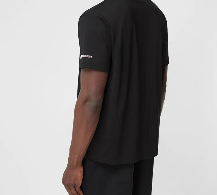 Burberry T Shirts Unisex Black-1