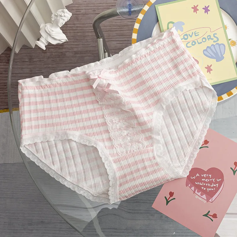 Gentle Welcome Underpants Women's Combo Set-3
