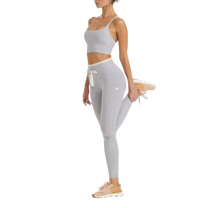 Vuori Yoga Pants Women's Light Gray/LightHeatherGrey-4