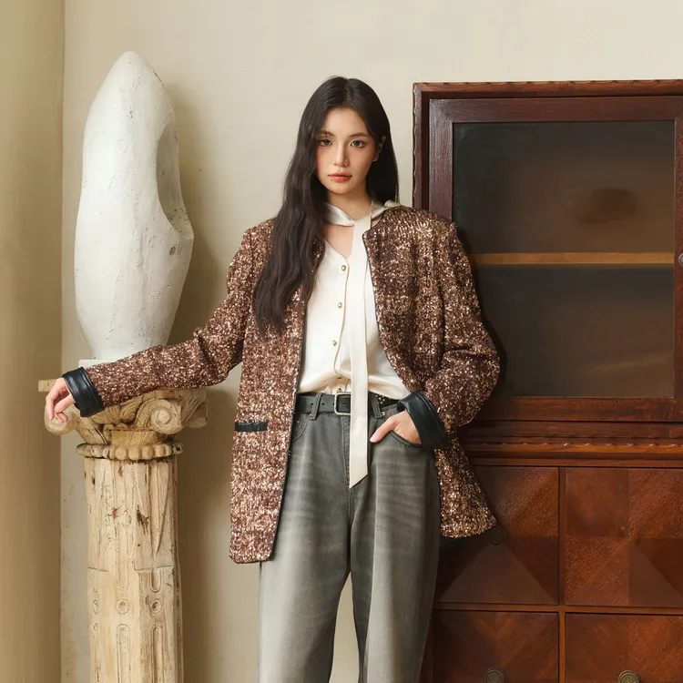 Three Quarters Cropped Coat Women's Brown-3