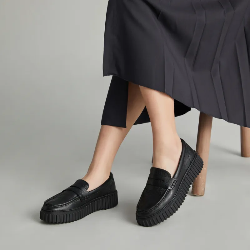 Clarks Loafers Women's Black-5