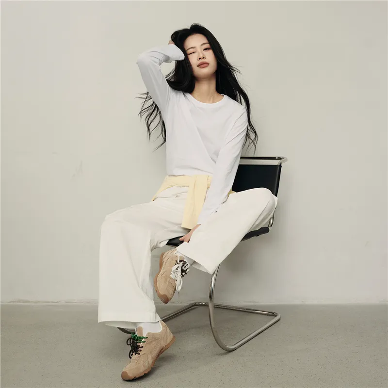 UNIQLO T Shirts Women's-5