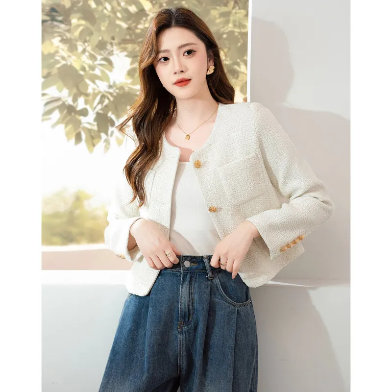 Like The Age Of Water Cropped Coat Women's White-1