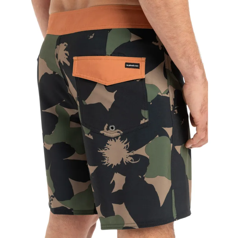 Quiksilver Beach Shorts Men's Camouflage-3