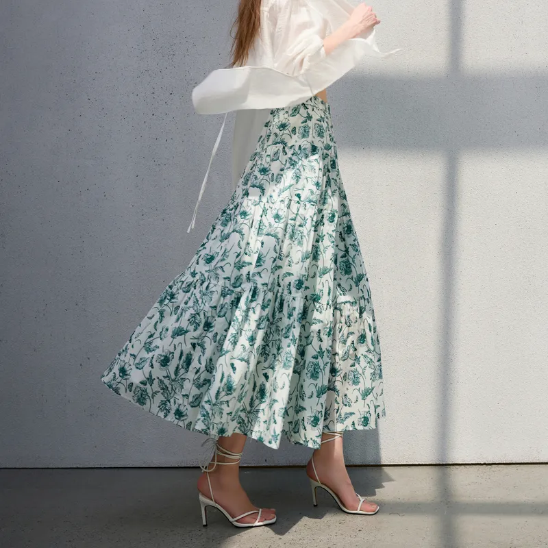 3COLOUR Casual Long Skirt Women's Green Beige Floral-2