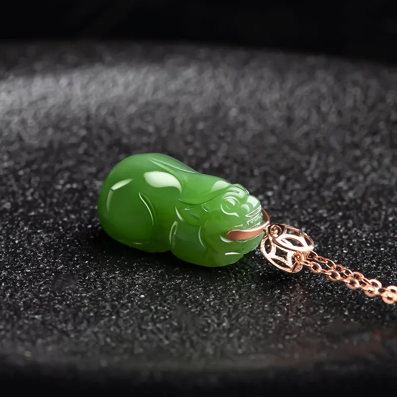 Royal Heaven's Choice Hetian Jade Pendants Jasper Unisex-1