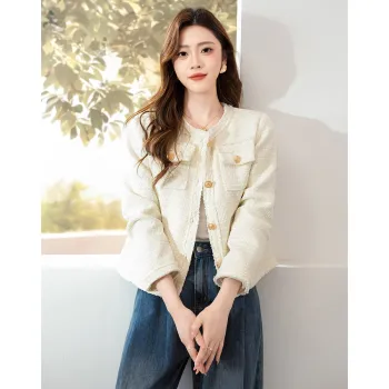 Like The Age Of Water Velvet feel Coat Regular Women's White