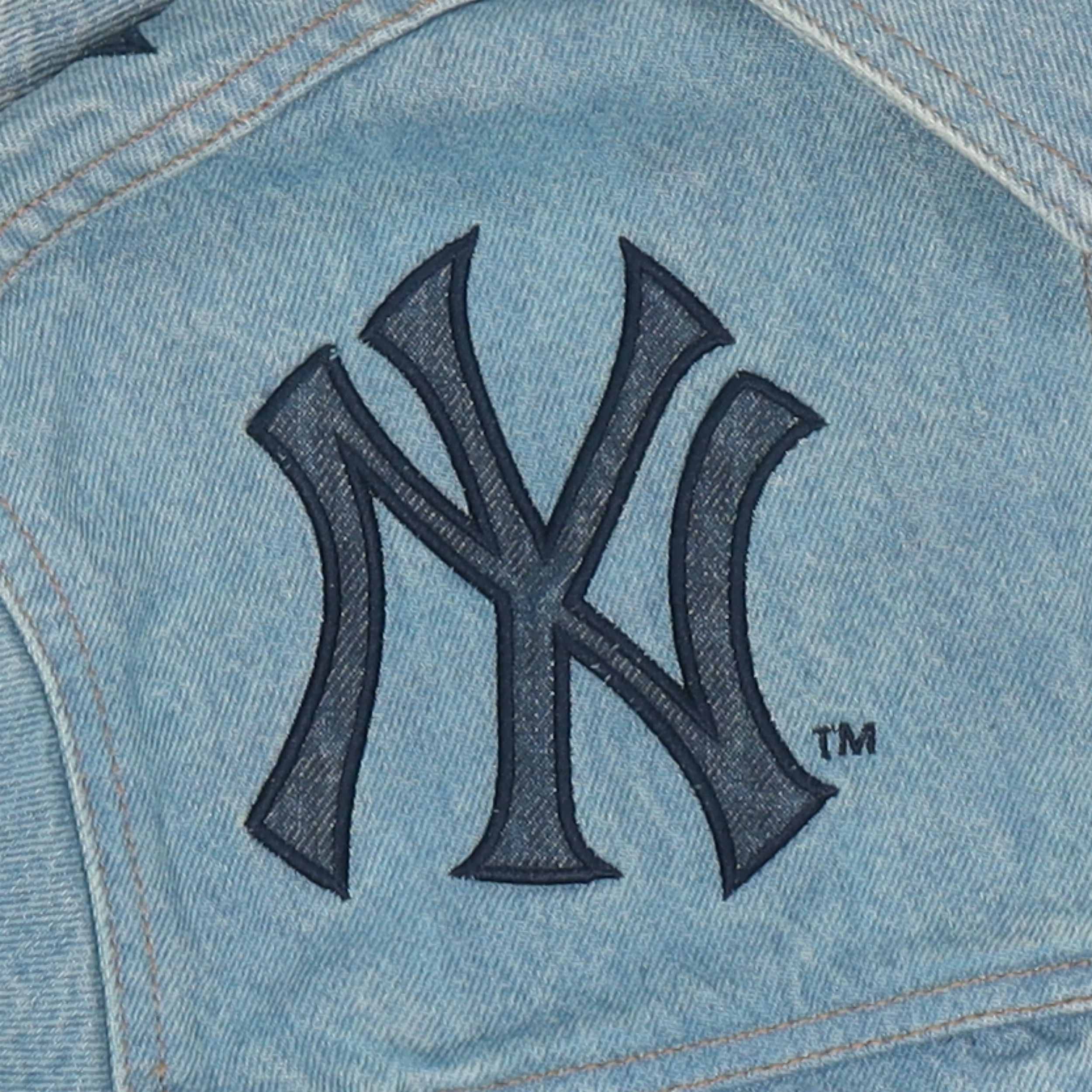 Supreme X New York Yankees Denim Trucker Jacket - Cheap Rcj