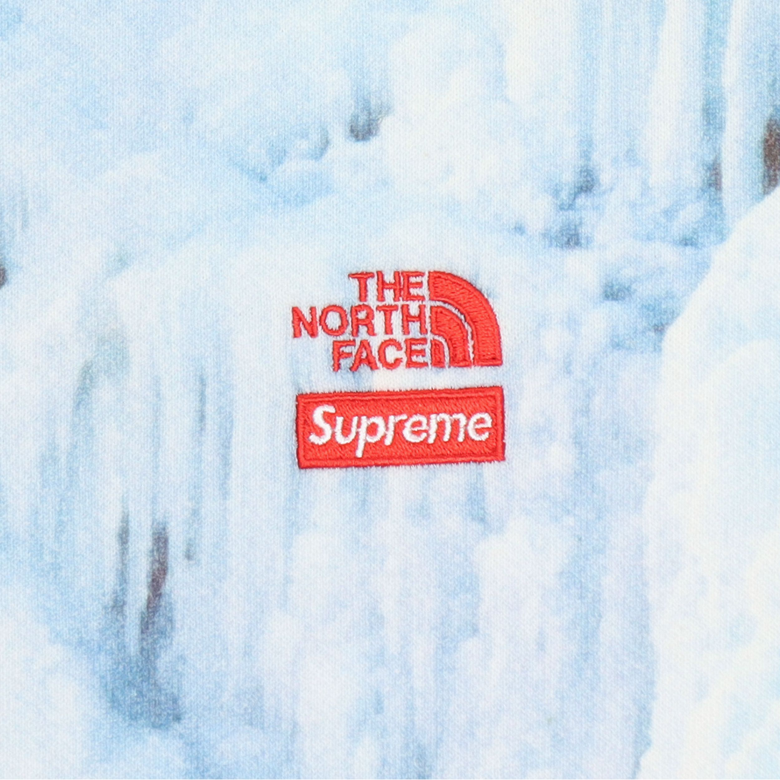 Supreme × The North Face Ice Climb Hooded Sweatshirt 21SS Supreme The North Face Ice Climb Hooded Sweatshirt (SS21) - $158